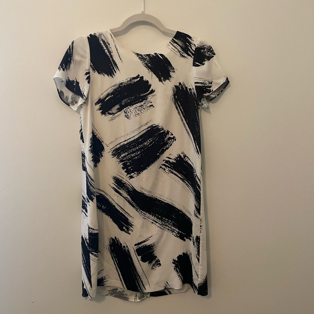 Alice + Olivia Monochrome Brushstroke Dress